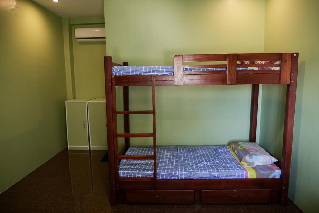 Luzmin Bh - Cottages And Bungalows Oslob Kamer foto